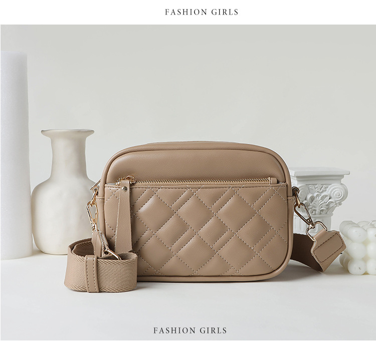 潮流包包女包2023新款跨境外贸大容量斜挎小包女士单肩菱格小方包详情13