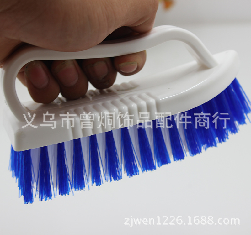 Wholesale of multi-purpose laundry brushes, shoe brushes and plastic cleaning brushes with handles for daily necessities at two yuan pic 8