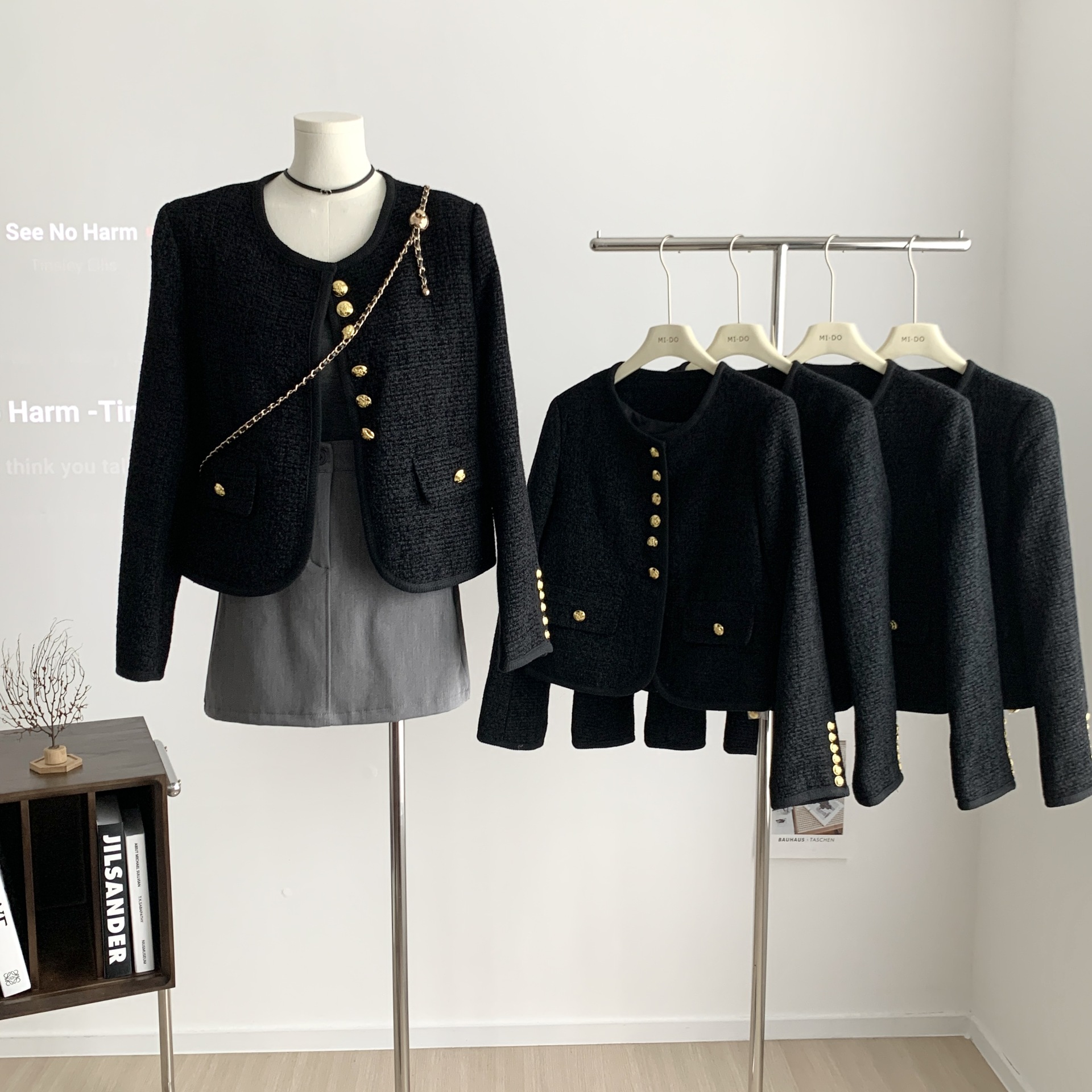 同款~黑色小香风短外套女23秋冬新款粗花呢六扣双口袋详情37