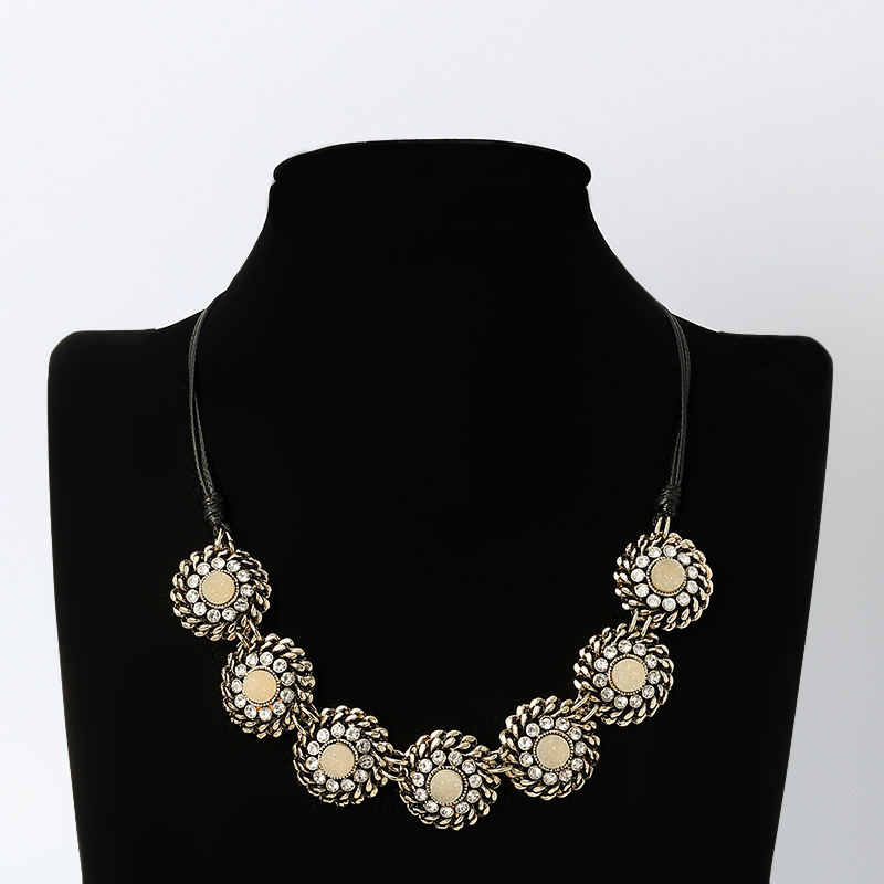 童翎亚马逊热销跨境欧美大气夸张耳坠时尚百搭几何金属中长款耳针批发详情9