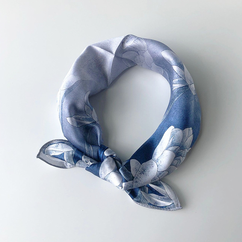 Wholesale silk scarves for overseas gifts and return gifts, cross-border silk autumn and winter decorative plain crepe satin 53cm floral neckerchiefs, small square scarves pic 71