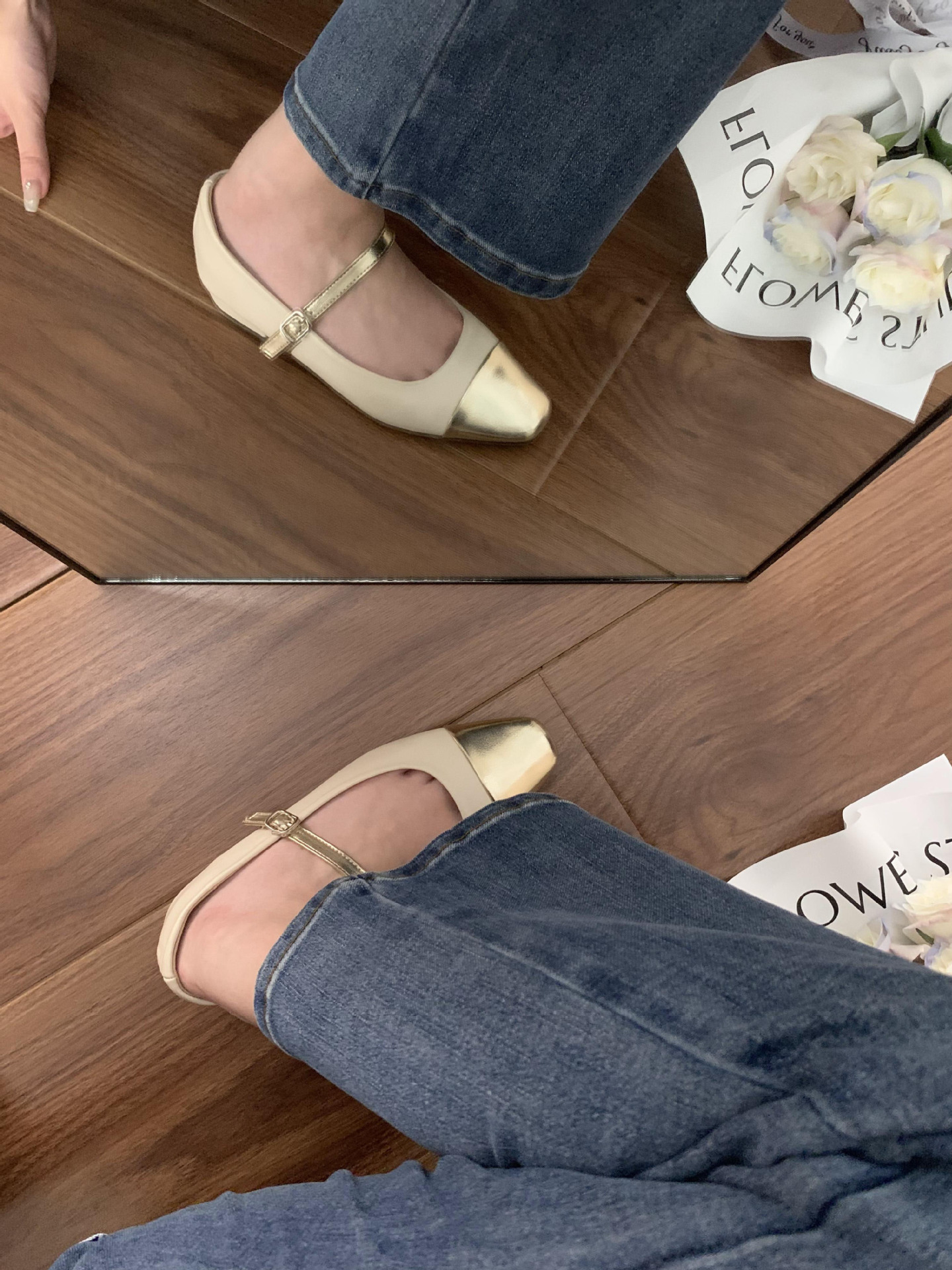 2023新款时尚方头全包百搭高跟鞋女法式拼色小香风平底玛丽珍鞋女详情2