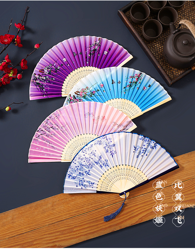 扇子折扇中国风古风流苏夏日女式舞蹈旗袍汉服折叠随身流苏小竹扇详情5