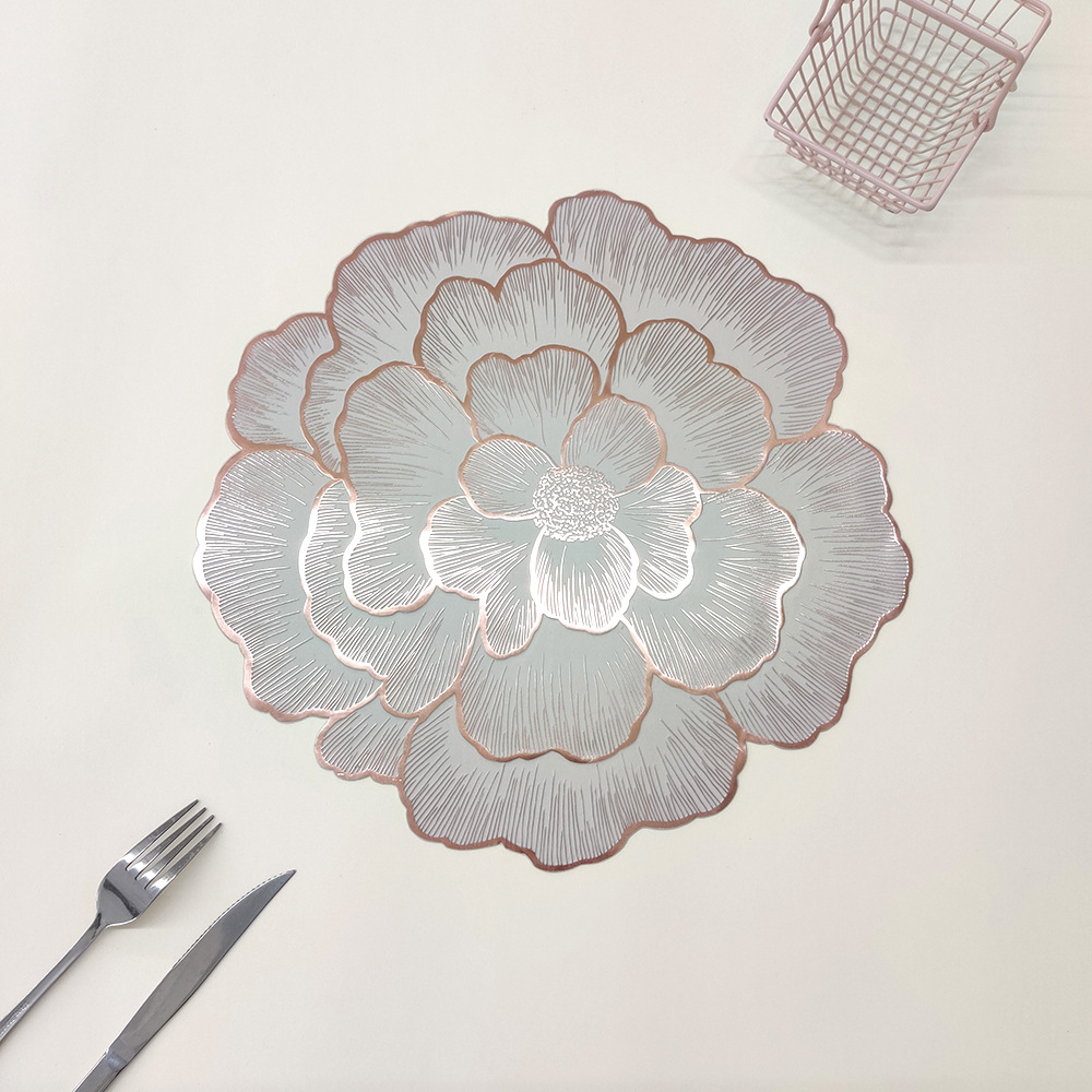 Foreign trade cross-border pvc gold-embossed placemats, heat-insulating table MATS, hotel and restaurant waterproof oil solid bottom rose Western placemats pic 8