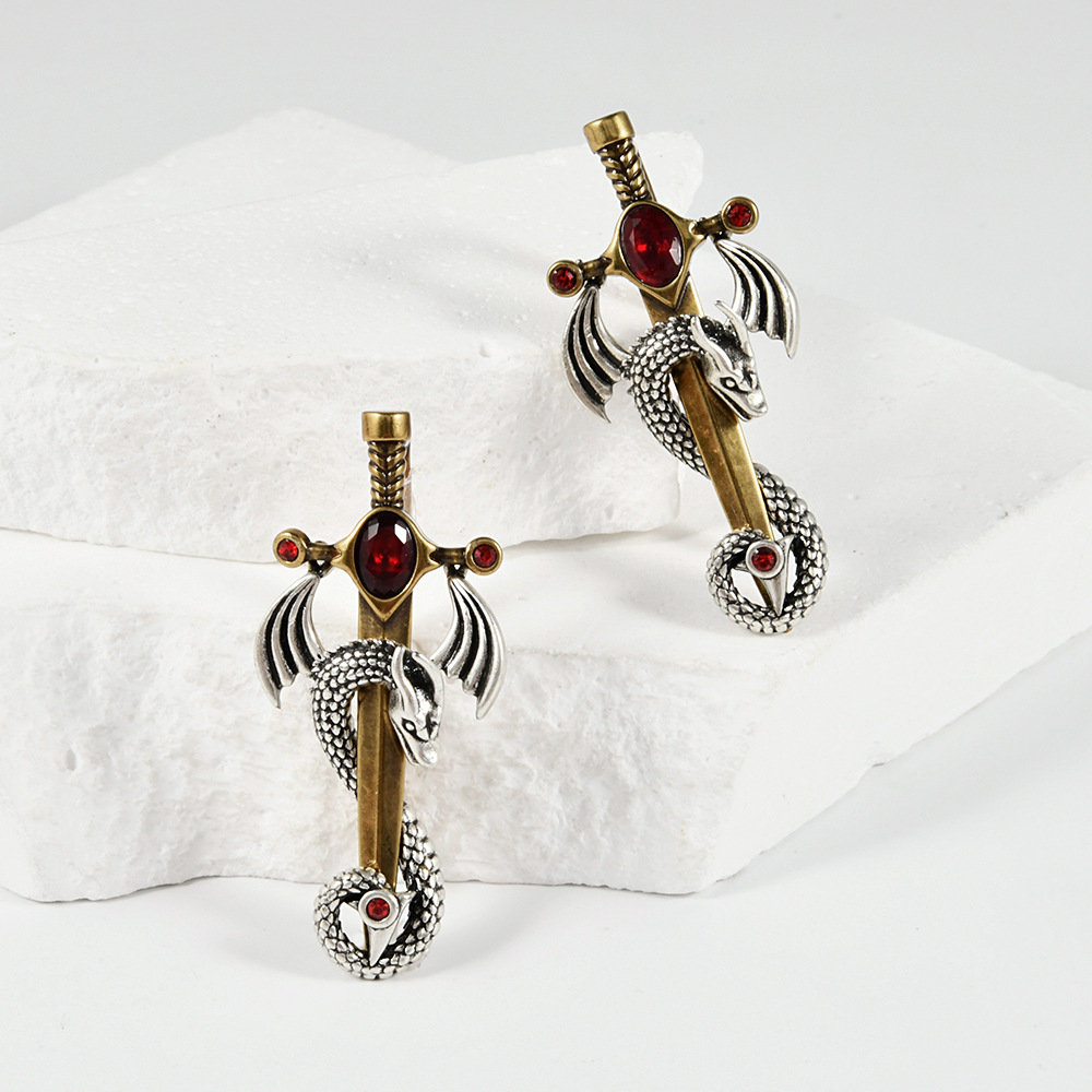 跨境朋克翼龙缠绕剑大尺寸耳廓 古金十字红钻耳垂耳挂铜穿刺饰品详情13