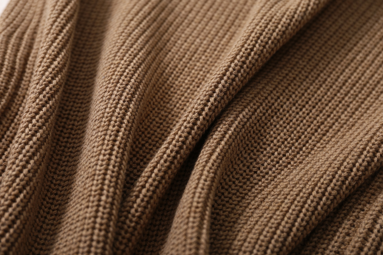 Sweater cardigan autumn and Winter new collection: Knitted silk and cashmere blend cardigan, elegant commuting loose thick knitted sweater for women pic 13