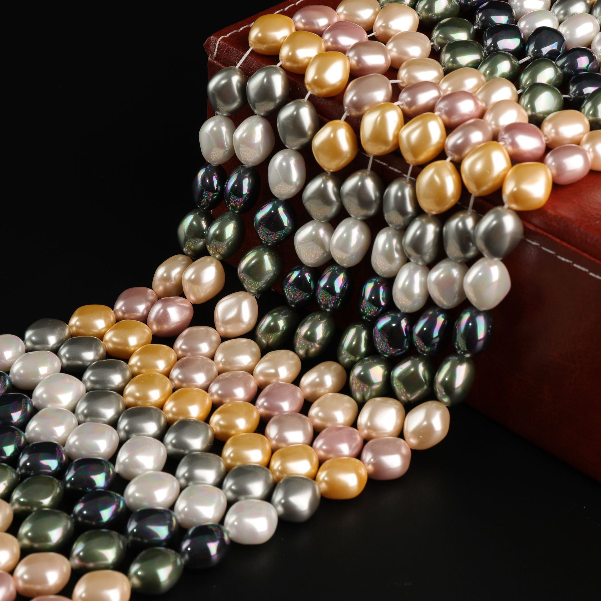 Natural South Asian irregular-shaped shell pearls, colorful and irregular shell beads, beaded earrings, necklaces, pendants, accessories pic 4