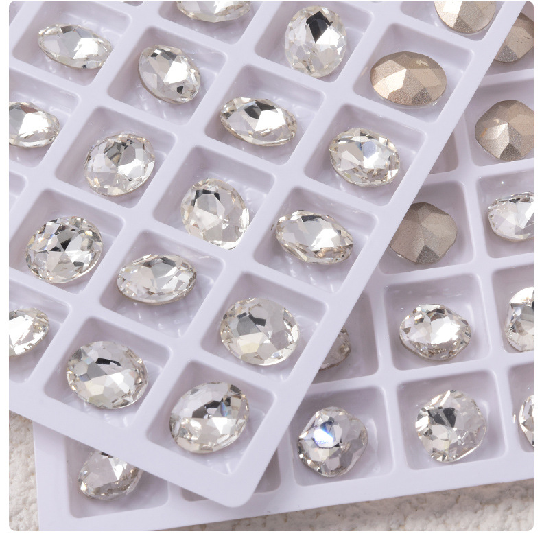 Wholesale nail accessories: transparent pointed bottom diamond, super shiny, large crooked heart, axe, water drop, fat square butterfly, white diamond nail accessories pic 7