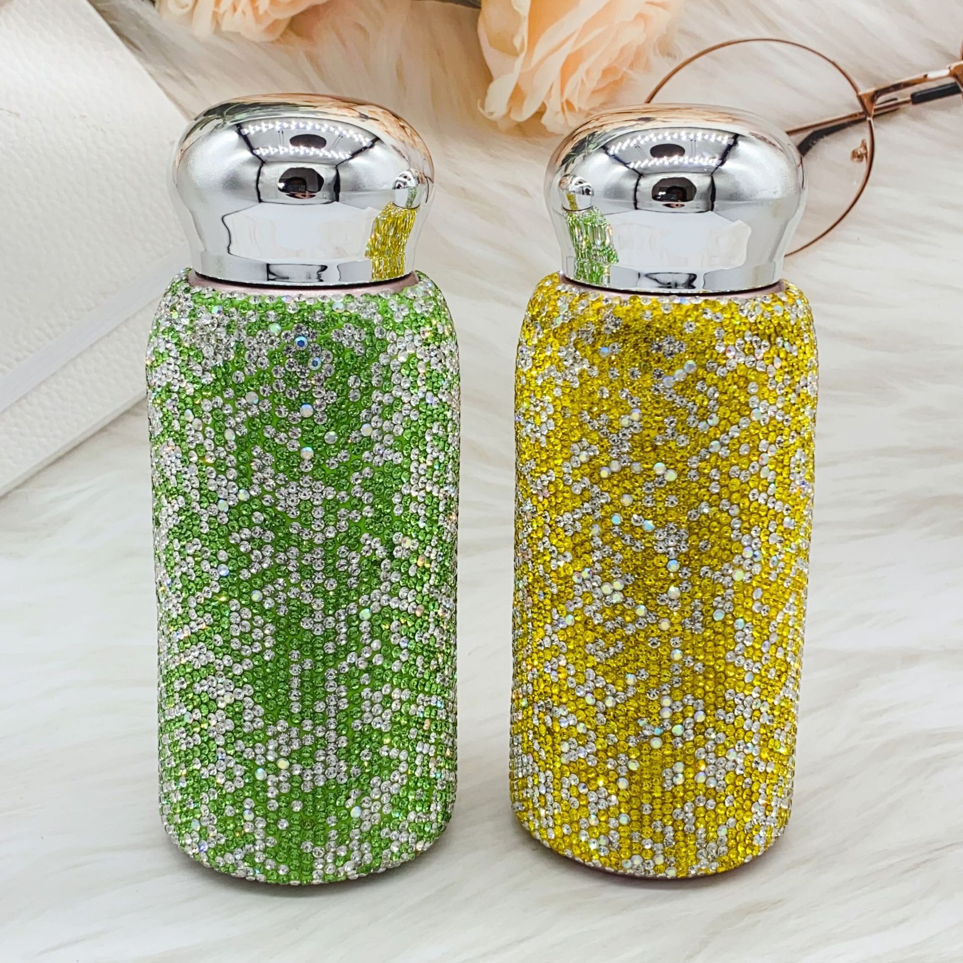 网红镶钻蝴蝶结车载便携水杯不锈钢保温杯镶钻水钻爱心KT猫保温杯详情18