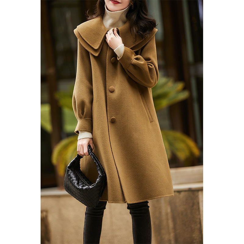 A new Korean-style woolen coat with a doll collar for women in autumn and winter, which is slimming, concealing and making one look younger pic 14