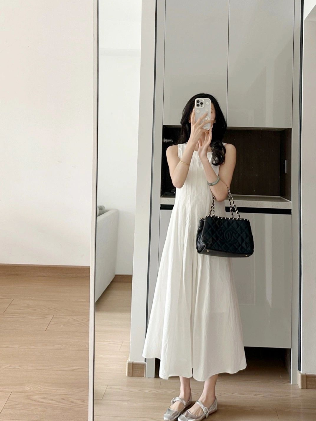 白色背心连衣裙女2024春夏新款韩版法式无袖收腰赫本风吊带长裙子详情4