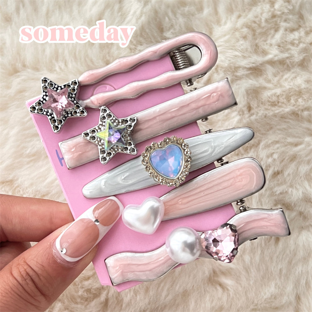 Versatile Y2K fashionable spicy girl style star hair clip, girl side bangs clip, sweet and cool dopamine crushed hair clip hair accessory pic 30