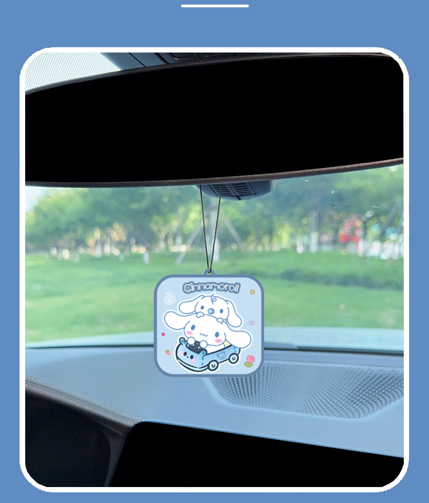 抖音同款三丽鸥香片车载香薰片挂式挂件香水片高档车用香卡室内香详情4