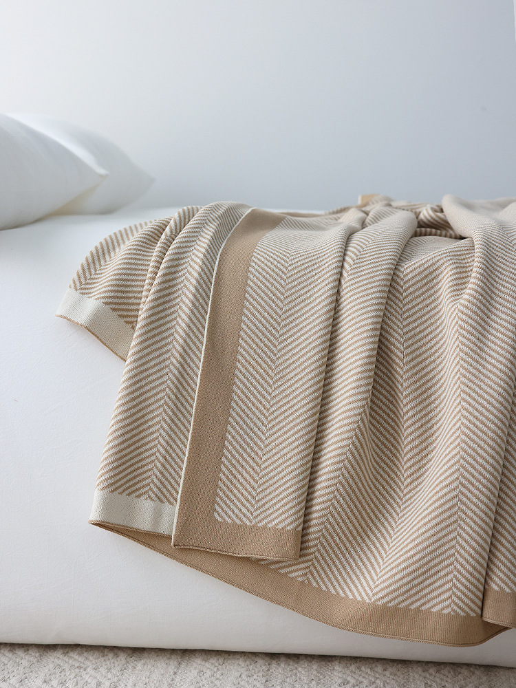 Nordic InS-style knitted blankets, casual sofa covers, blankets, air conditioning blankets, new factory stock, one-piece consignment pic 21