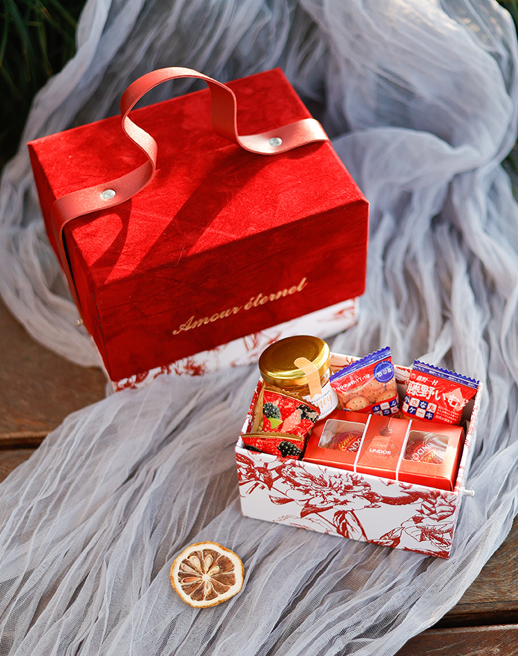 Wholesale hand-held souvenir gift boxes, wedding candy boxes, wedding Instagram Mid-Autumn Festival gift boxes, empty boxes, velvet gift boxes pic 21
