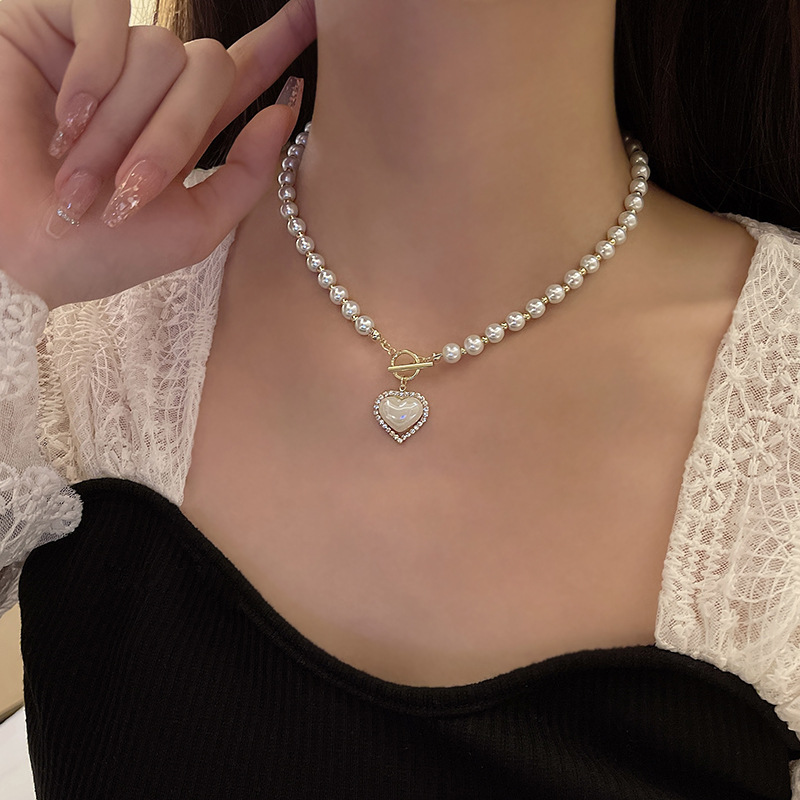 French retro high-end pearl necklace with a unique feminine charm, simple and elegant sweater chain, gentle and fairy-like accessory pic 29