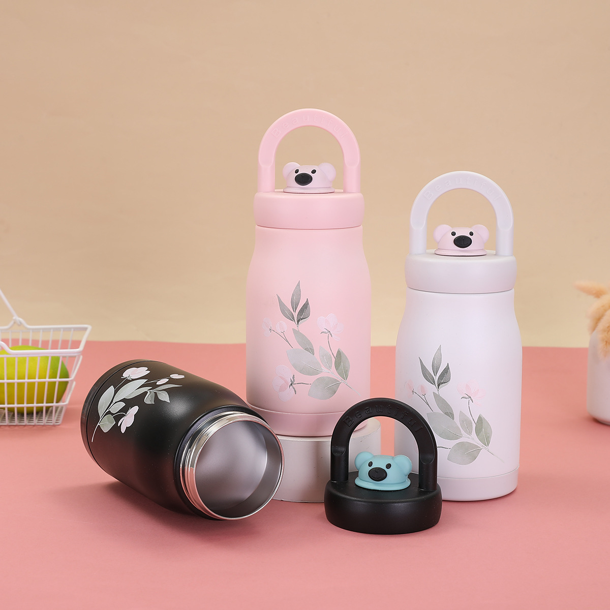 新款316不锈钢保温杯高颜值可乐熊手提壶户外随行便携运动水壶详情2