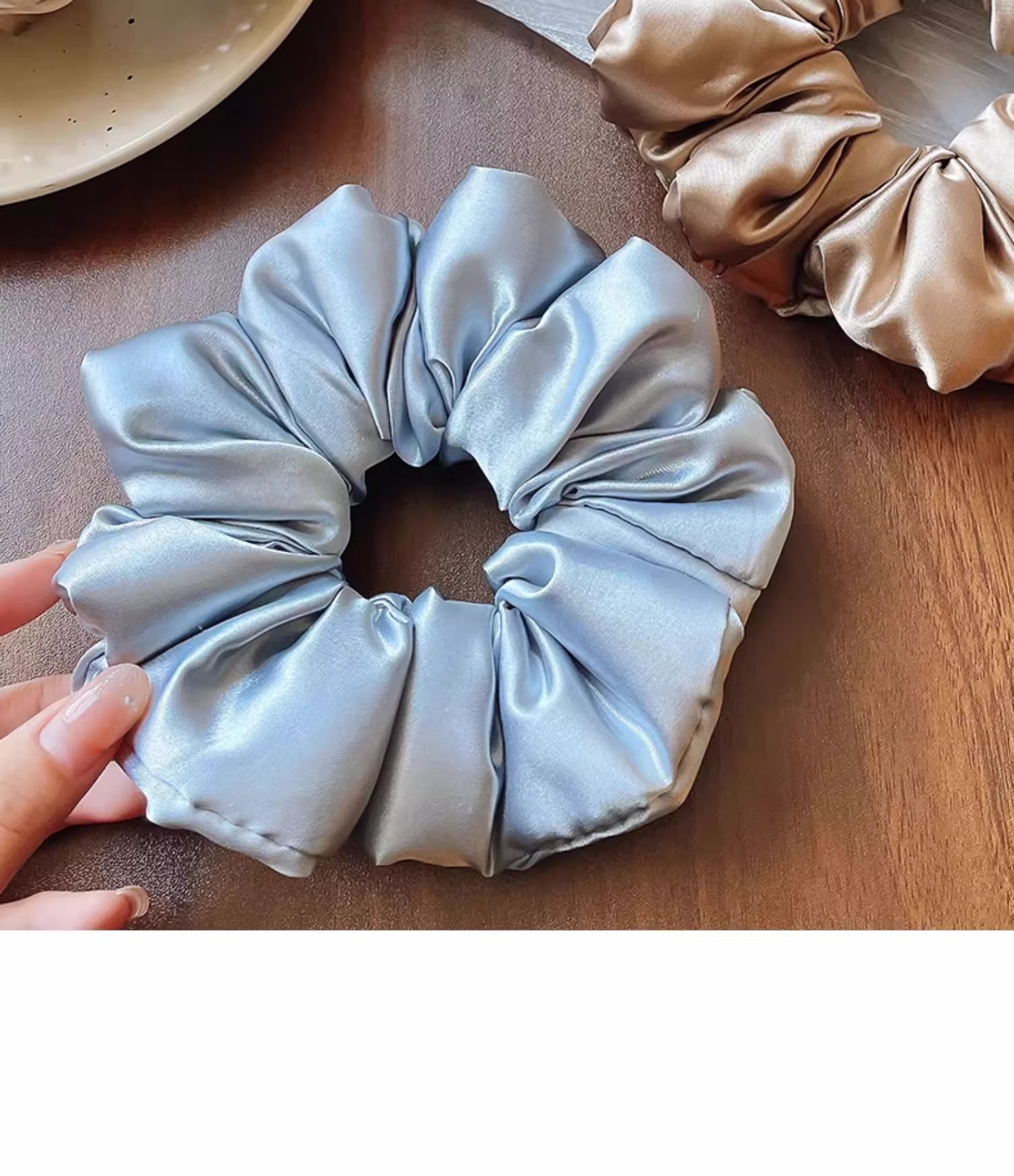 The 2025 new high-end retro sleep headband, hair tie, rubber band, pillow, hair tie and hair accessory for women with large intestine hair band pic 15