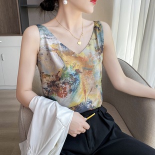 夏季女装上衣新款短袖女式冰丝针织T恤女V领t恤拼色宽松一件代发详情11