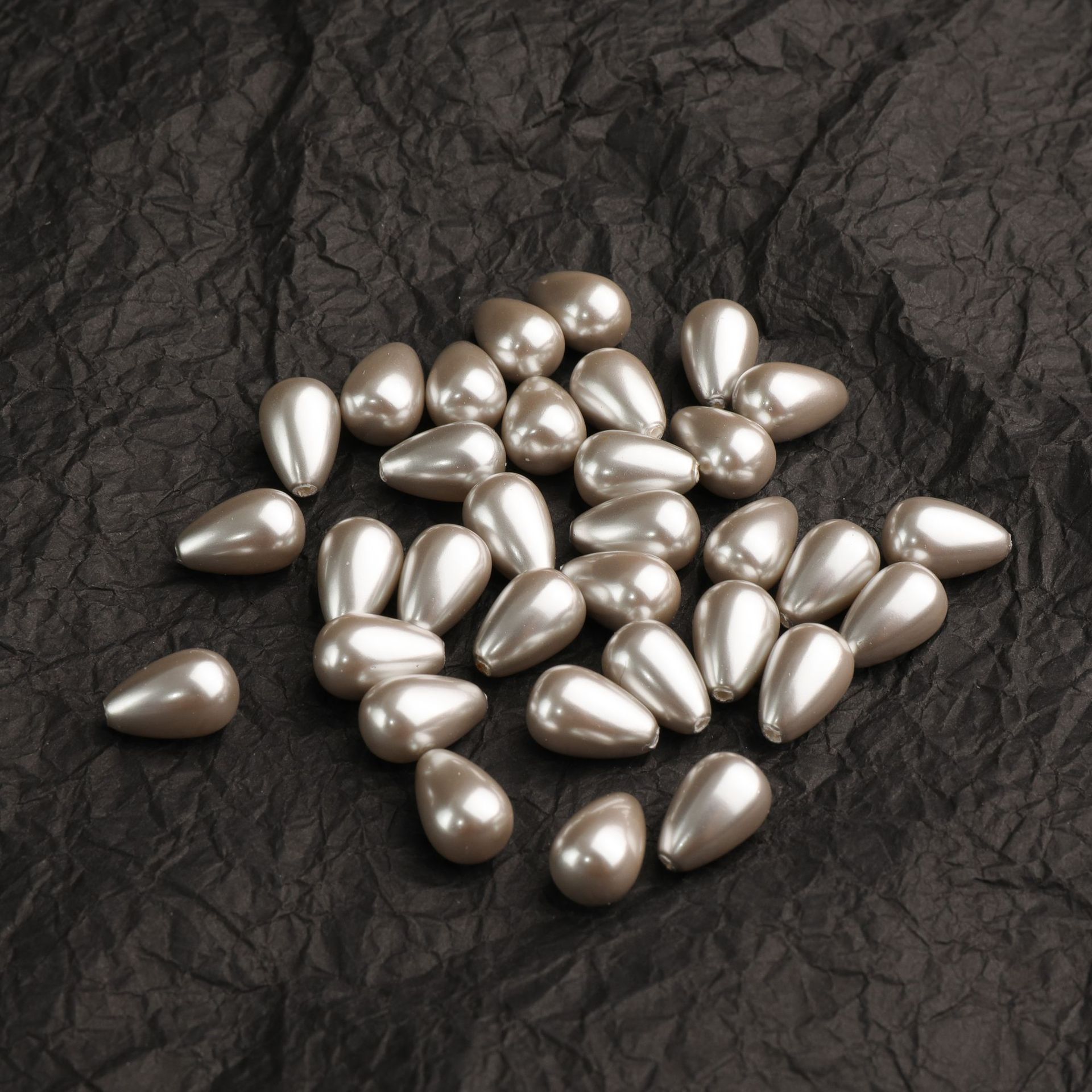 Factory direct supply of large quantities of shells, pearls, various water-drop-shaped half-hole shell beads, DIY jewelry accessories, loose beads wholesale pic 7