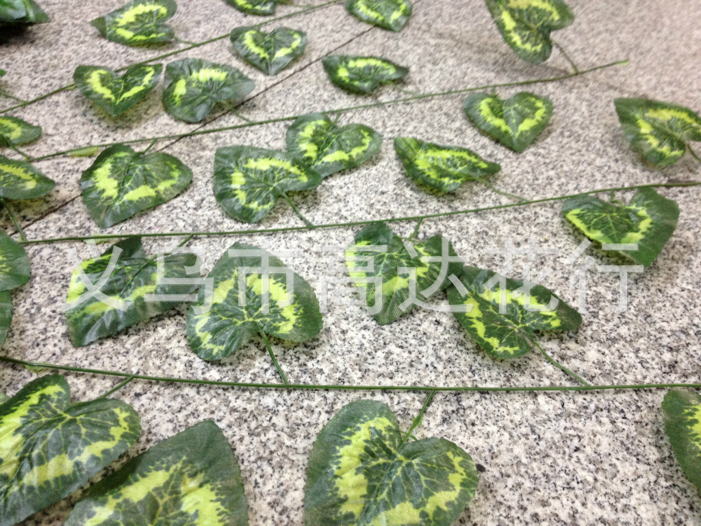 Artificial red maple leaf vine, ivy decorative vine, grape leaf vine manufacturer, ten-thousand-year green leaf vine pic 29