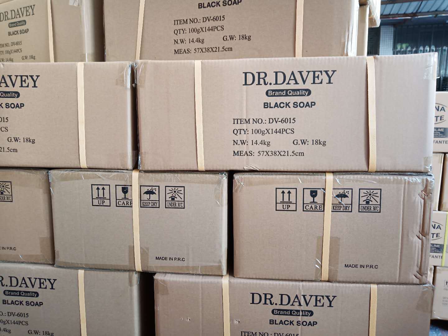 DR.DAVEY Bamboo Charcoal soap for Oil Control and Blackhead Removal/Best-selling black Charcoal Soap for Export to Africa pic 30