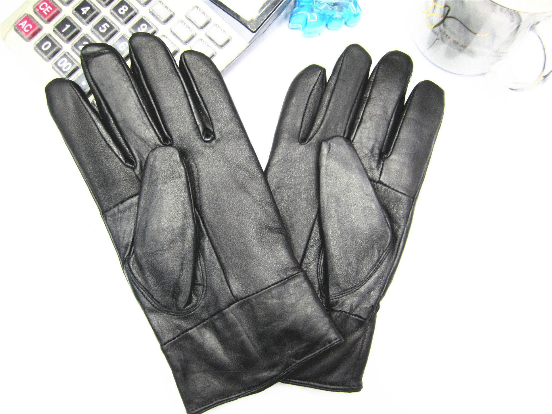 Cross-border genuine leather gloves for men, cyclists, students, Korean version, warm, fleece, thickened cotton, waterproof for driving and riding electric bikes pic 7