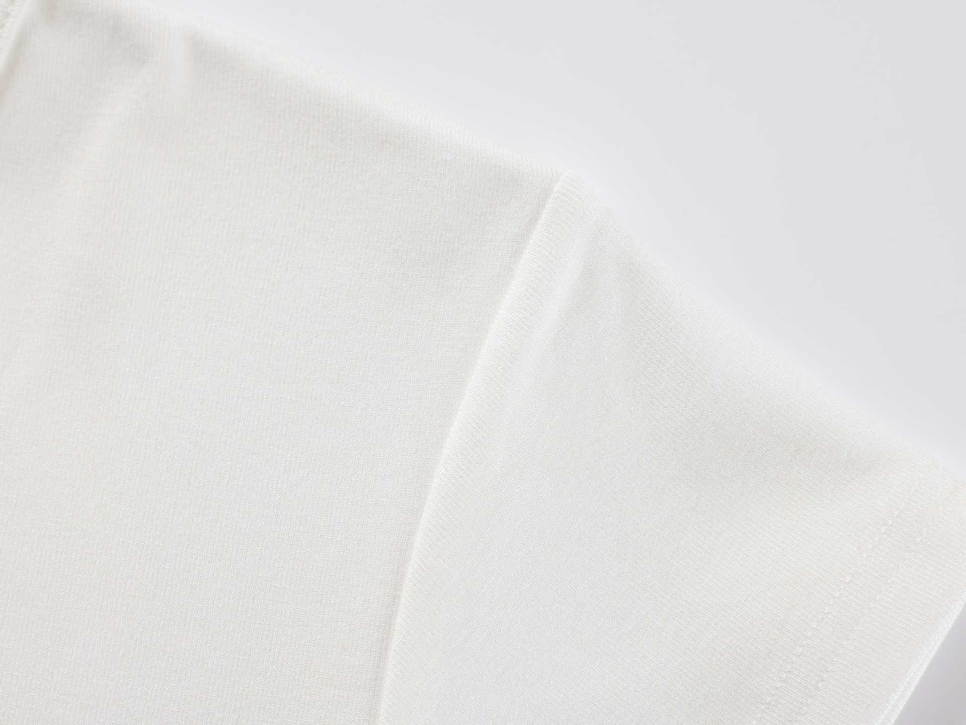 现货Skims卡戴珊经典正肩辣妹运动内搭打底紧身上衣莫代尔t恤详情35