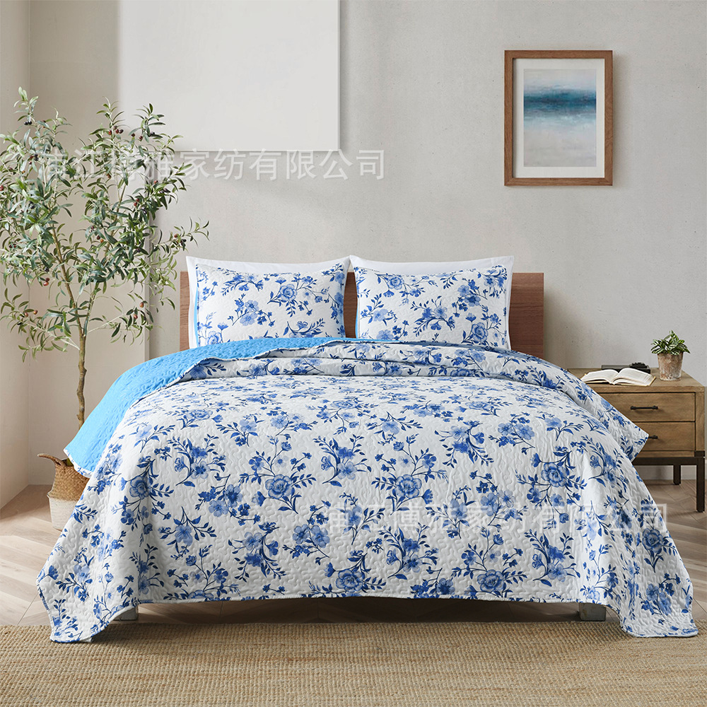 A 3-piece set of pure cotton bed covers with fresh and delicate printed quilted quilts, gentle and small floral patterns, wholesale of all-cotton 3-piece sets for homestays pic 2