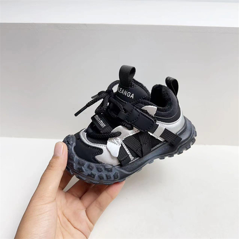 2024冬季新款小儿童鞋男女小童加绒保暖鞋1-3岁宝宝舒适运动鞋潮详情7