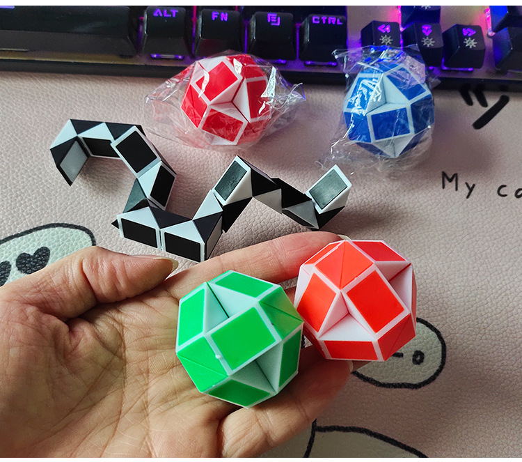 Juguetes educativos para niños cubo de rubik inteligencia 100 magic rulet toys fabricantes 24 segmentos 100 magic rulet wholesale pic 15