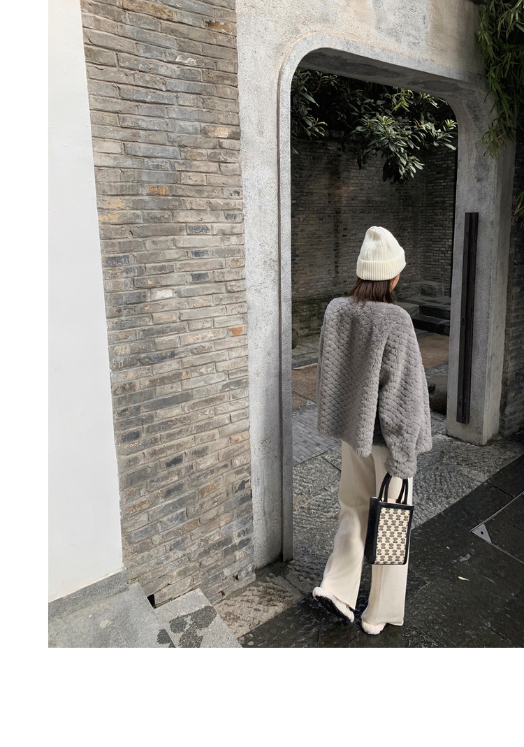 冬季新年羊羔毛皮草短款女网红羊剪绒布加迪全羊毛年轻短外套详情60