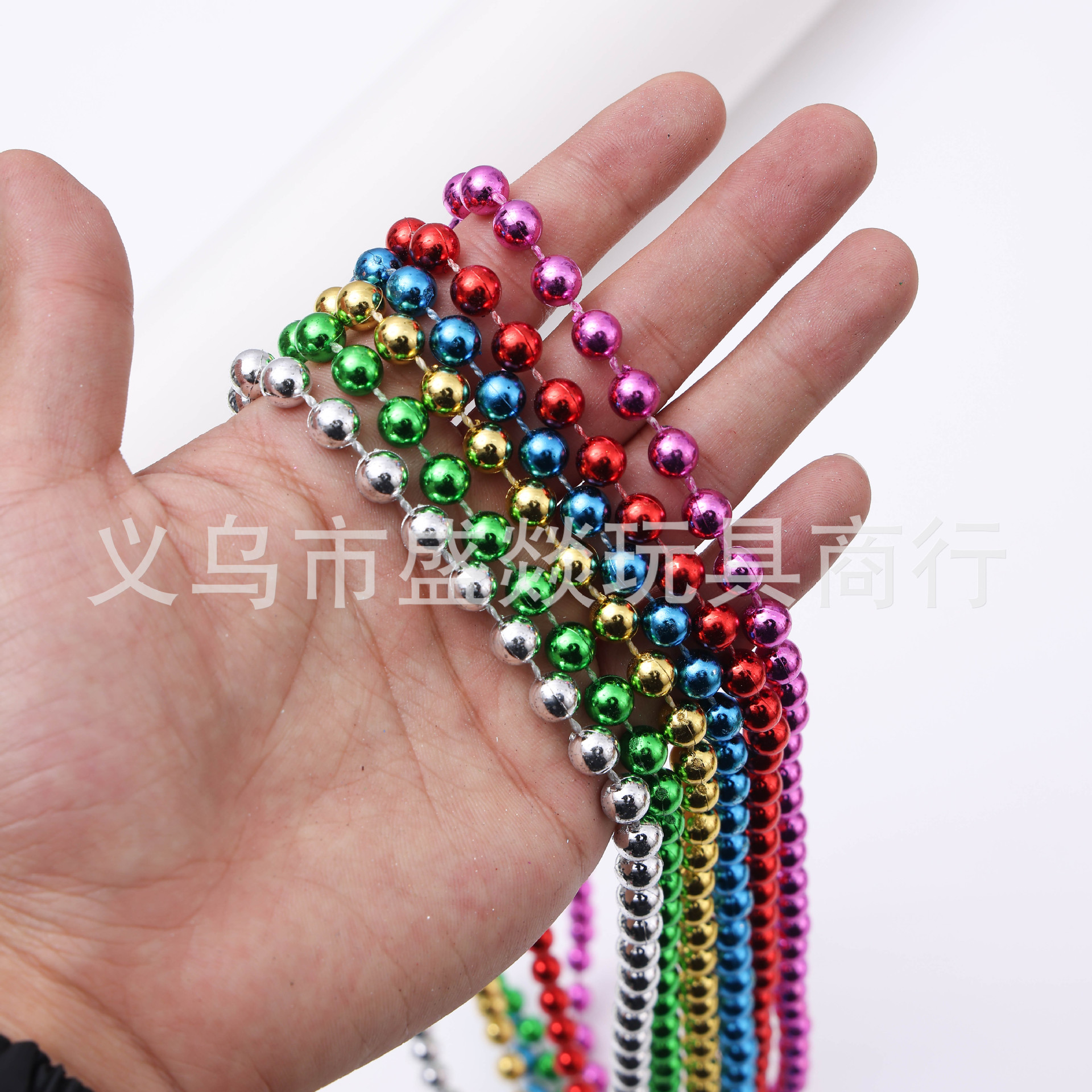 跨境8mm电镀珠链彩色项链独立日项链狂欢节万圣节派对波珠链道具详情3