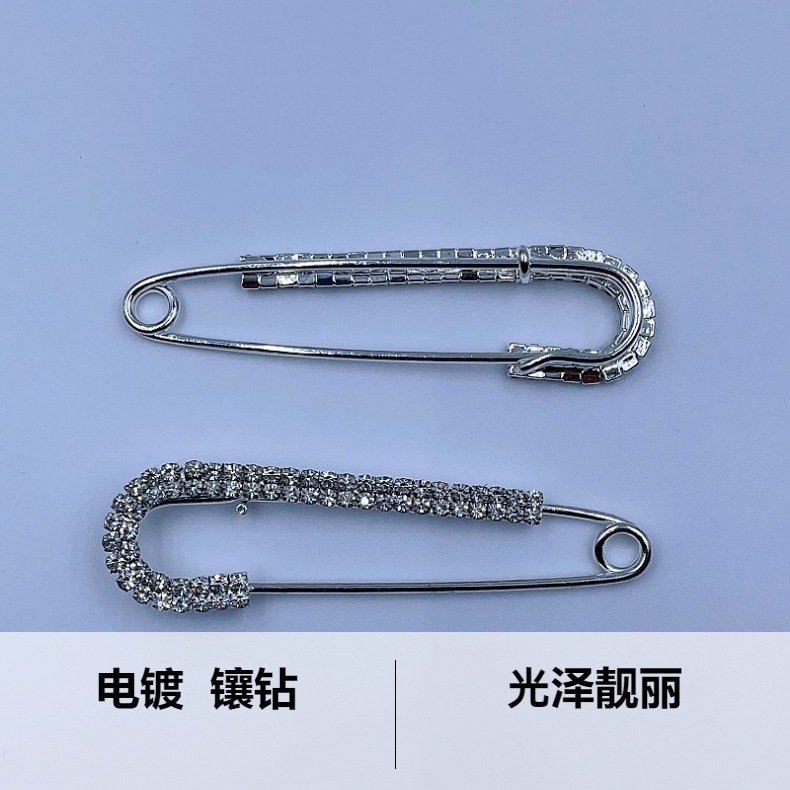 The new Korean-style double-row rhinestone U-shaped brooch is simple, trendy and versatile. It is a high-end diamond-encrusted brooch with anti-slip features pic 2