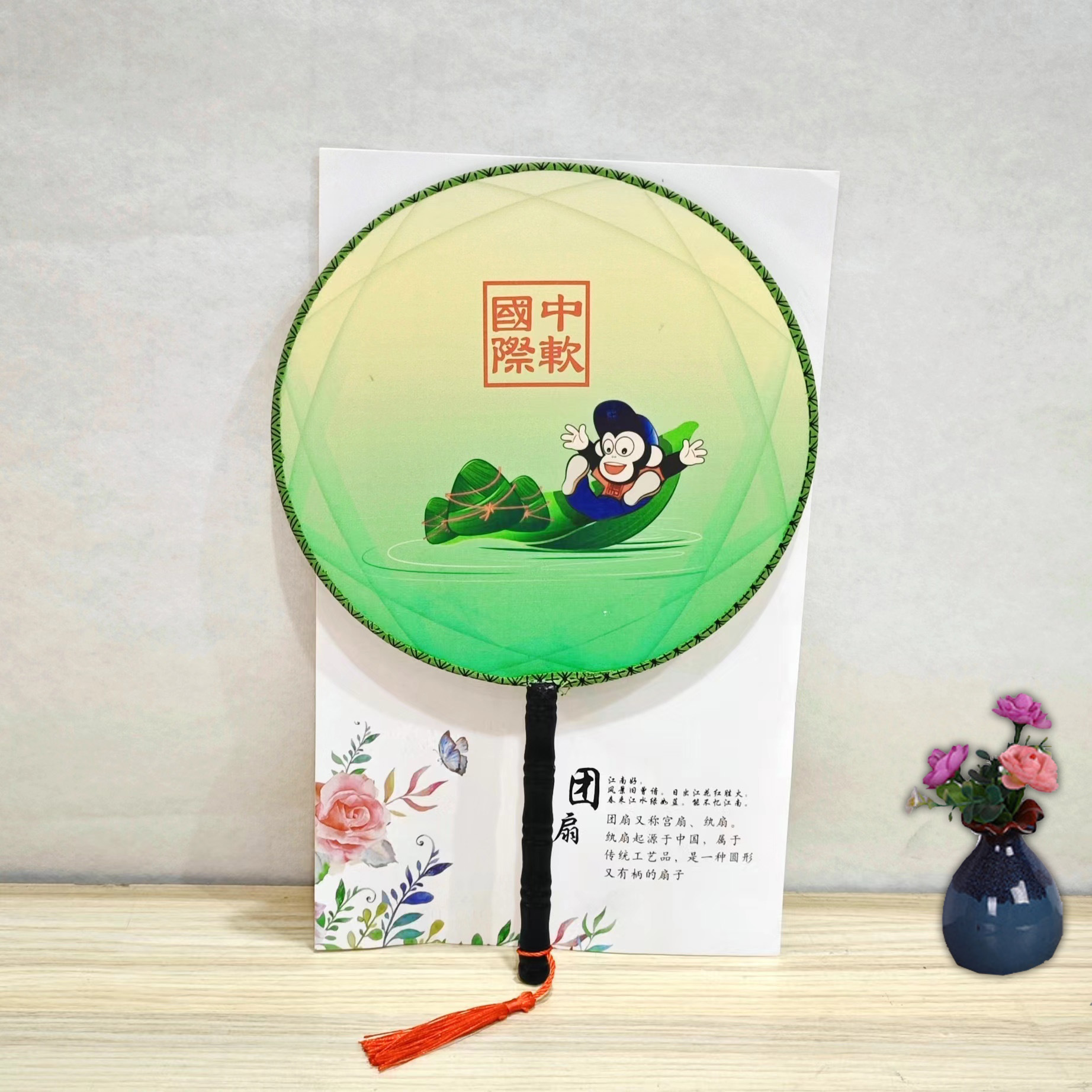 古风扇子印花团扇木质品定制中国风宫扇舞蹈扇子古典绢面扇子批发详情7