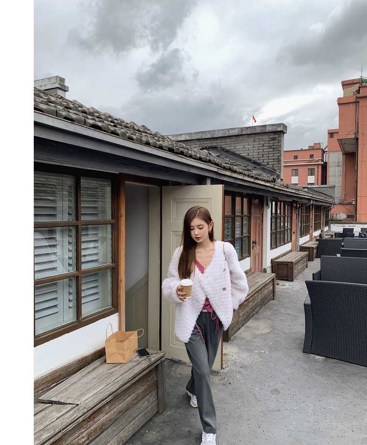 冬季新年羊羔毛皮草短款女网红羊剪绒布加迪全羊毛年轻短外套详情78