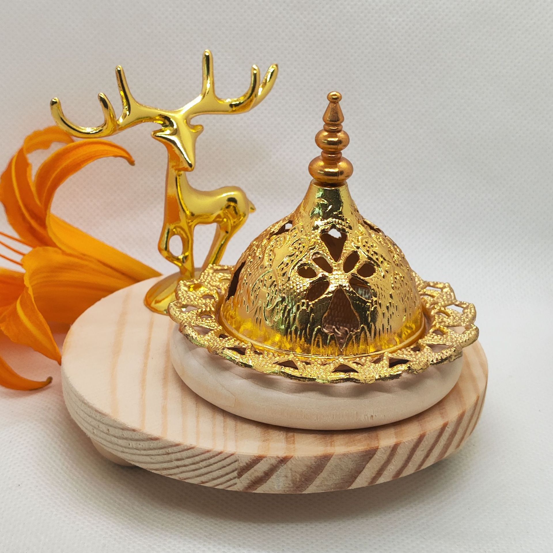 跨境创意中东阿拉伯木座金属站鹿金塔香炉厂家原创详情2