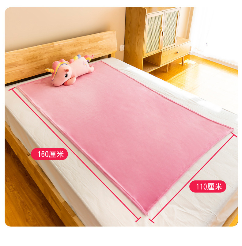 New unicorn throw pillow blanket, cute and girlish, Daisy rainbow unicorn air conditioner blanket, cute doll wholesale pic 10