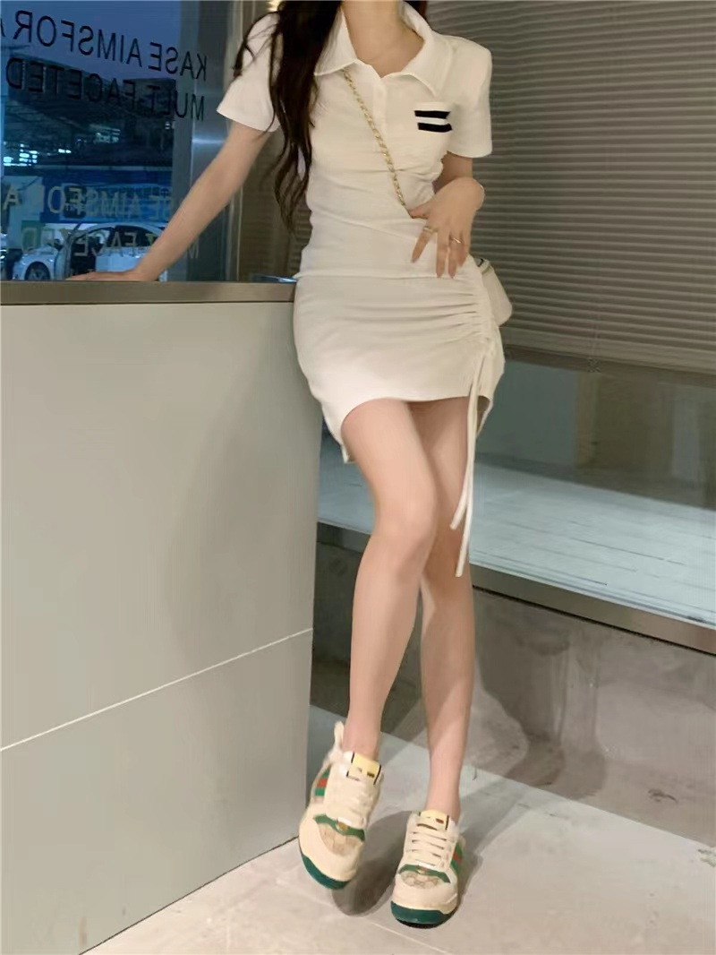 French-style, pure and sweet, petite, pure and sensual, hot girl, gentle style, high-end, hip-hugging, polo collar dress for women in summer pic 10