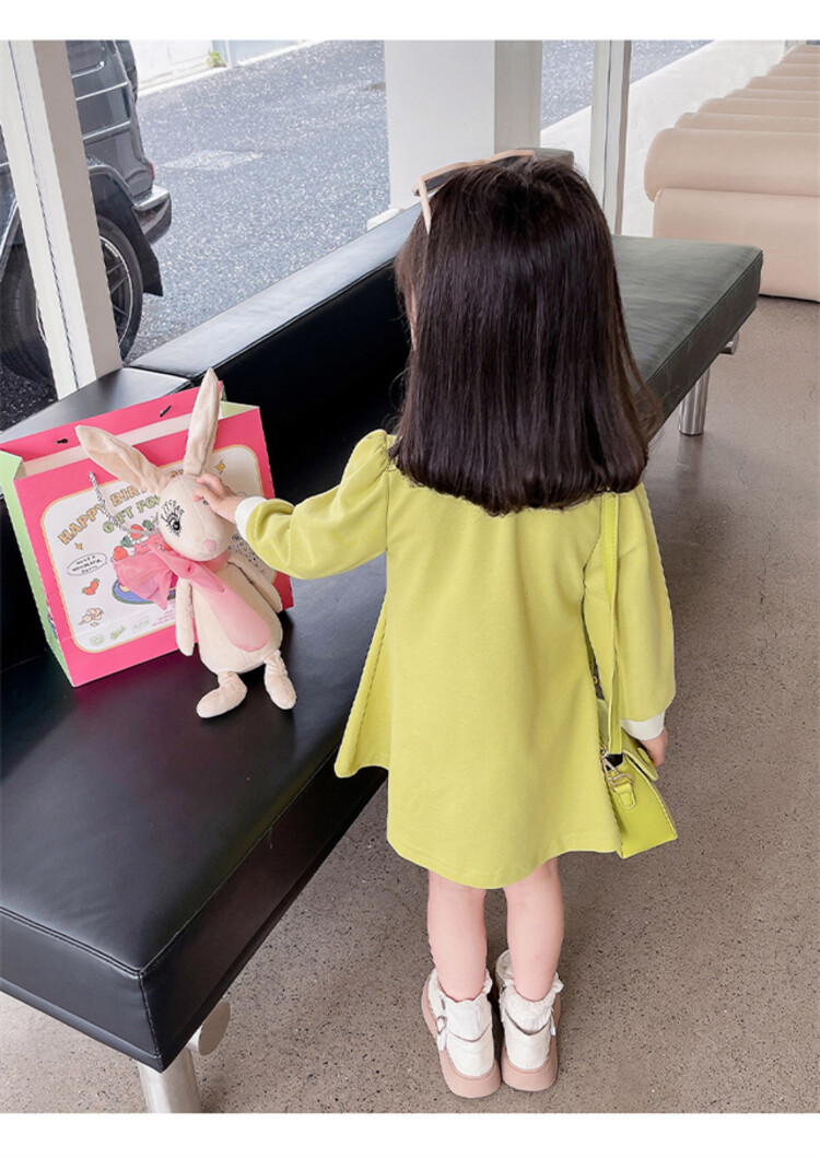 女童春秋款连衣裙2023秋季新款韩版女小童刺绣爱心连衣裙公主裙潮详情8