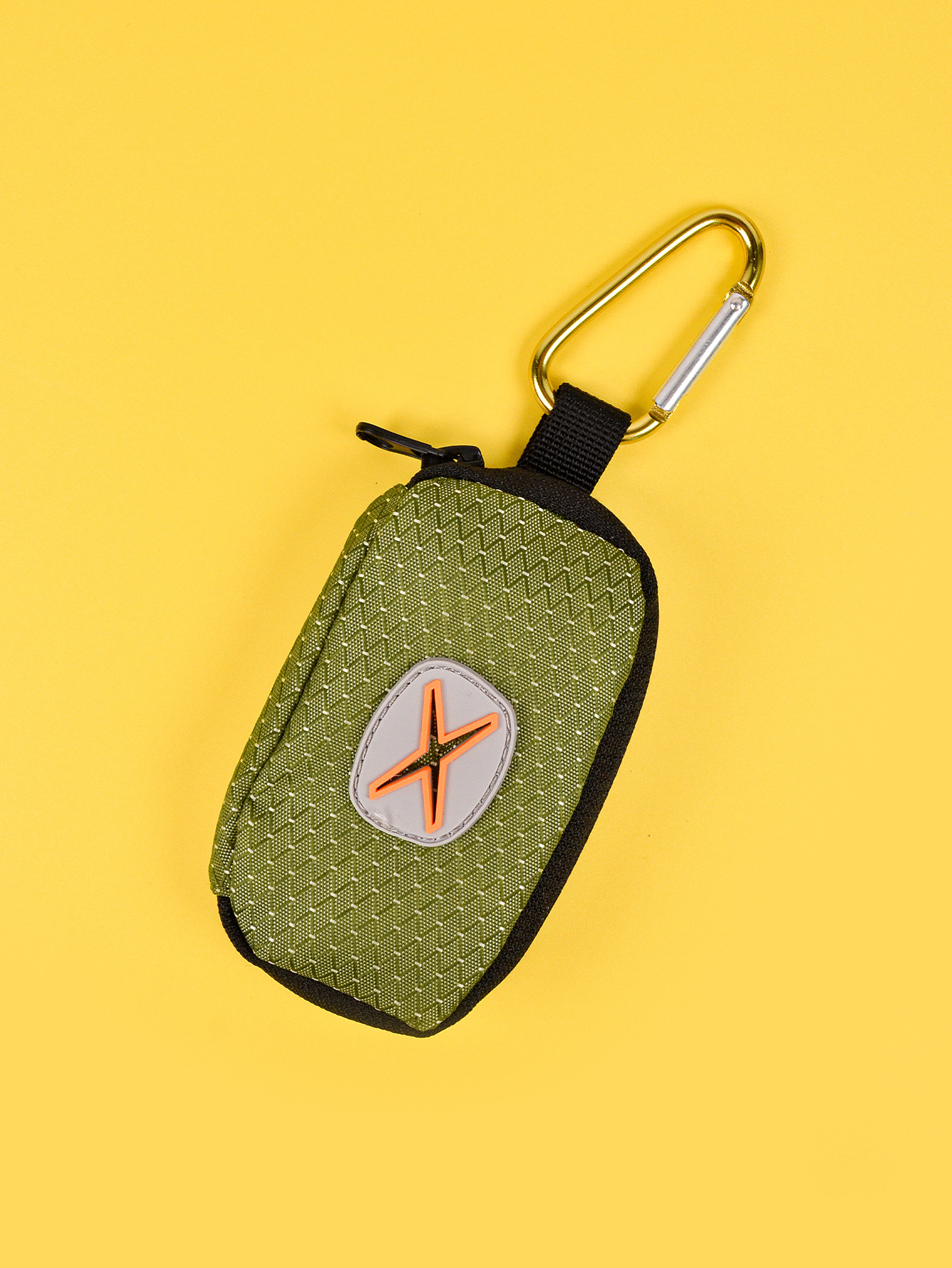 Maidi Factory wholesals new high-quality, ultra-light and multi-functional pet garbage bag dispensers and poop bag storage bags pic 11