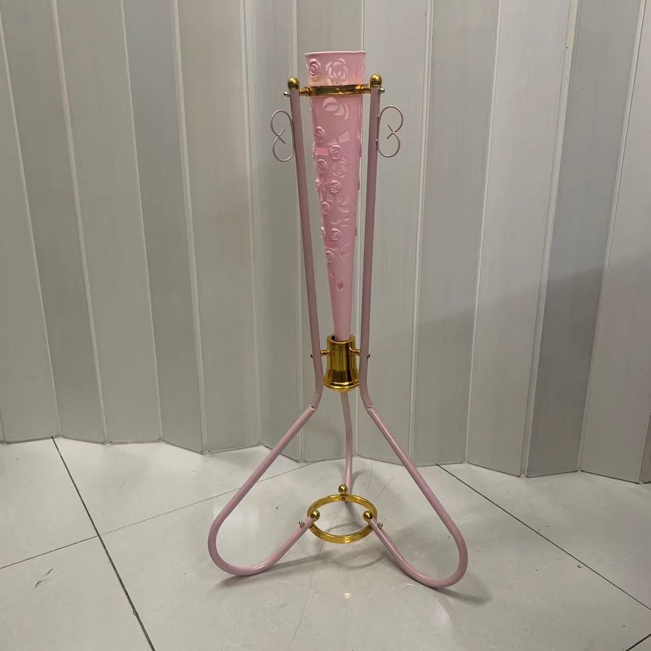 Direct sales manufacturer cross-border wedding and wedding scene wedding baskets, iron baskets, flower baskets, wedding flower stands, welcome baskets, aisle flower baskets pic 31