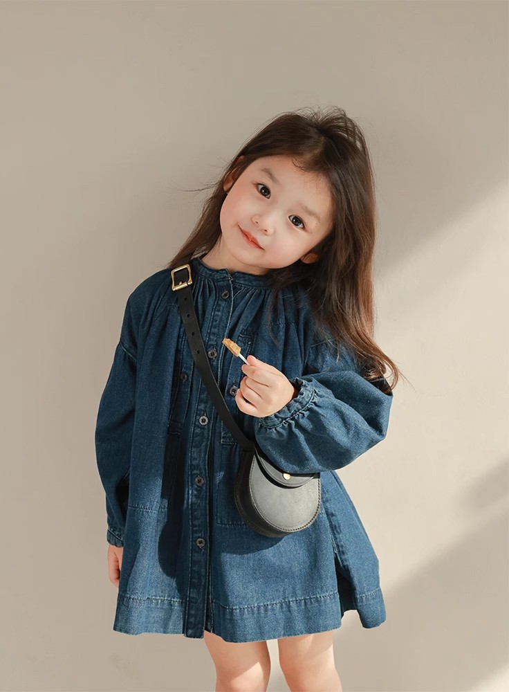 女童裙子立领单排扣水洗牛仔裙连衣裙23春秋装新款外贸童装货源详情4