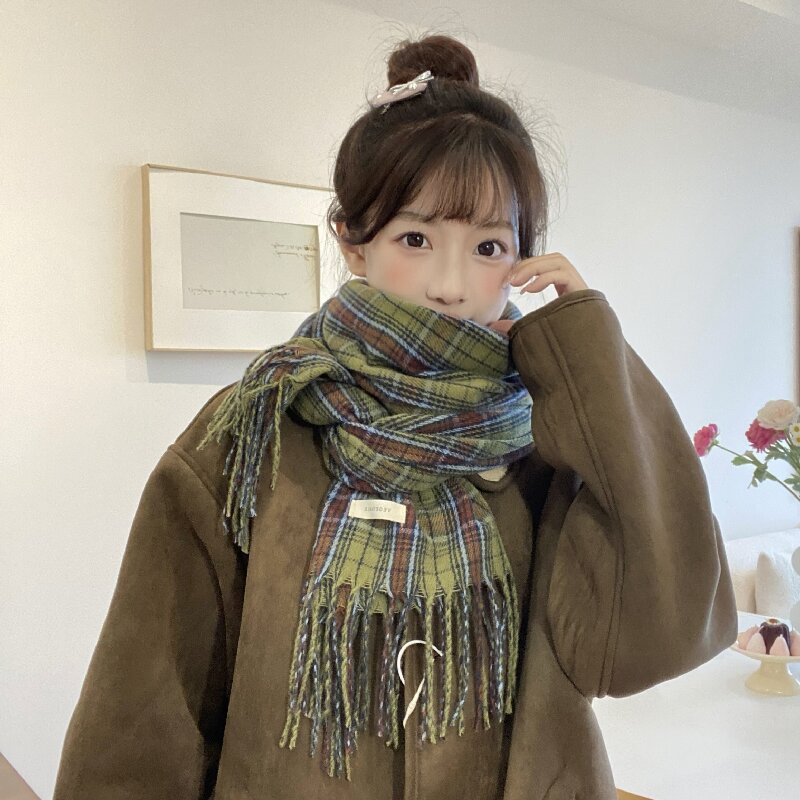 复古绿色格子围巾女冬季仿羊绒围脖女学生日礼物福利冬天流苏百搭详情1