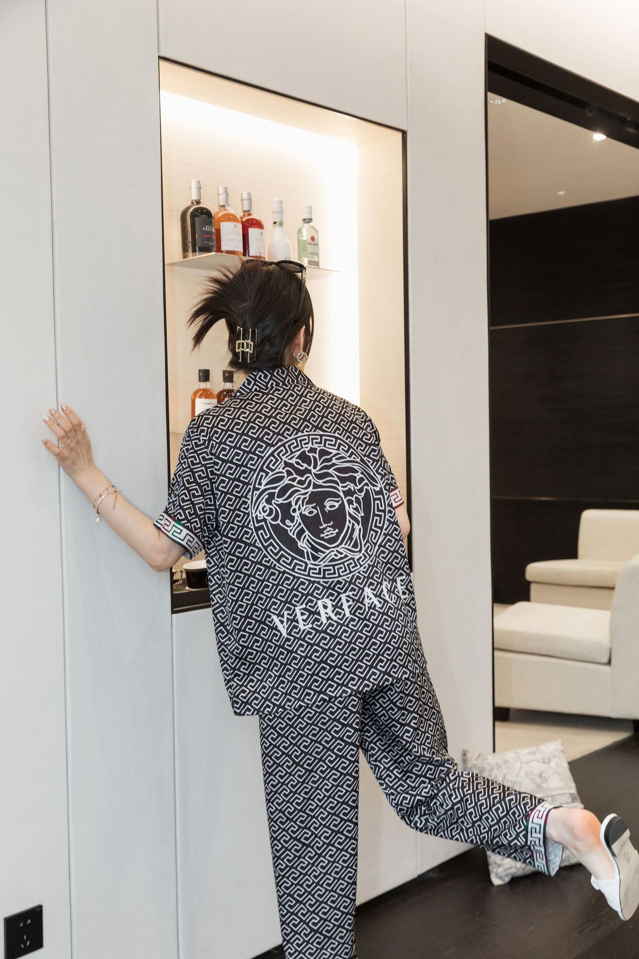 春夏新款冰丝情侣睡衣女短袖长裤套装男士高级感家居服外穿欧美风详情13