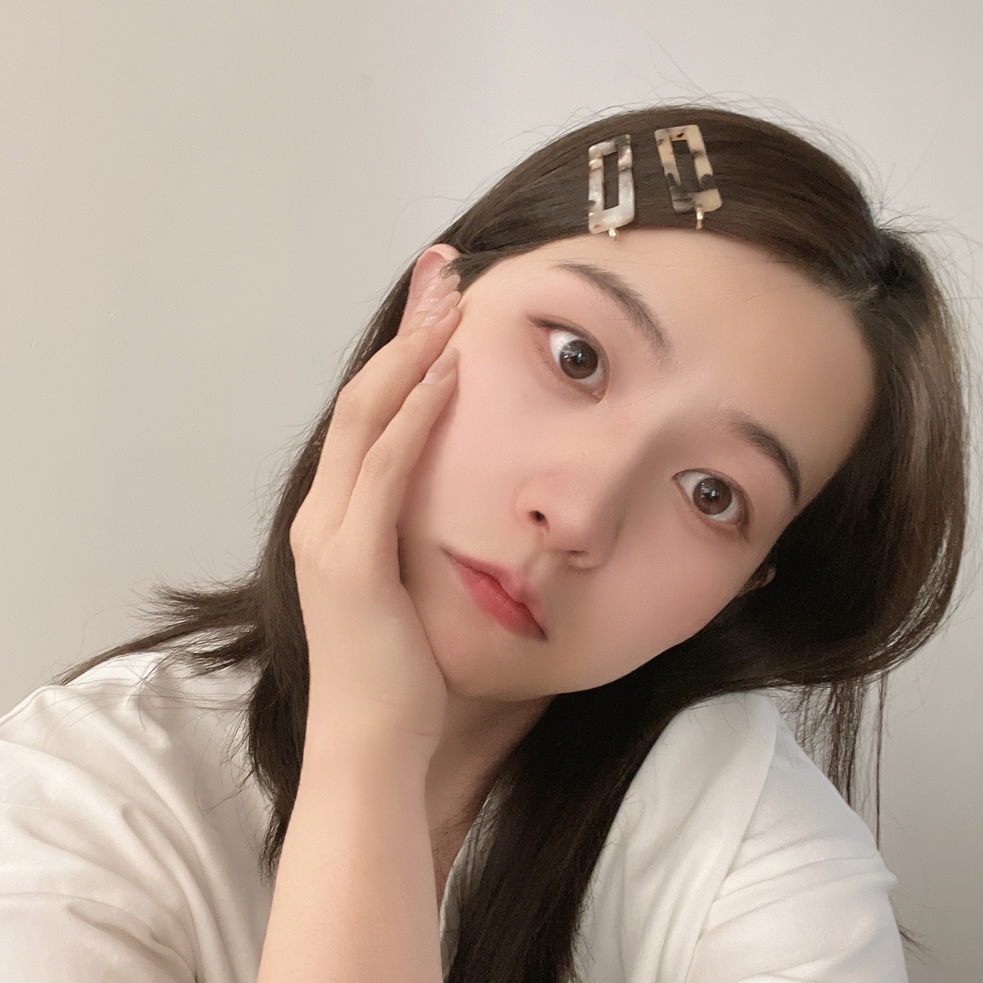 Japón y corea nuevos productos accesorios para el cabello ámbar acetato sin traza clip frente flequillo clip geométrico diosa maquillaje clip al por mayor pic 4