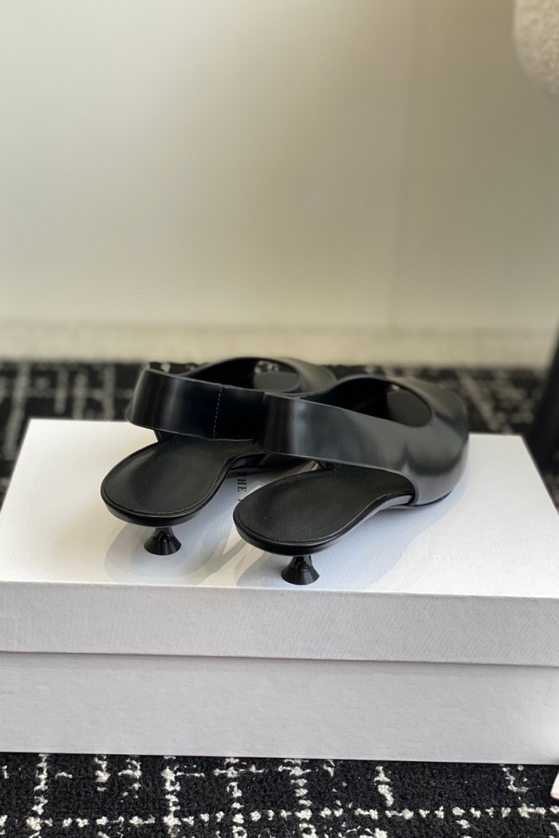 高端外贸2024春夏上新时尚女士方头鱼嘴凉鞋法式时髦气质高跟鞋详情5