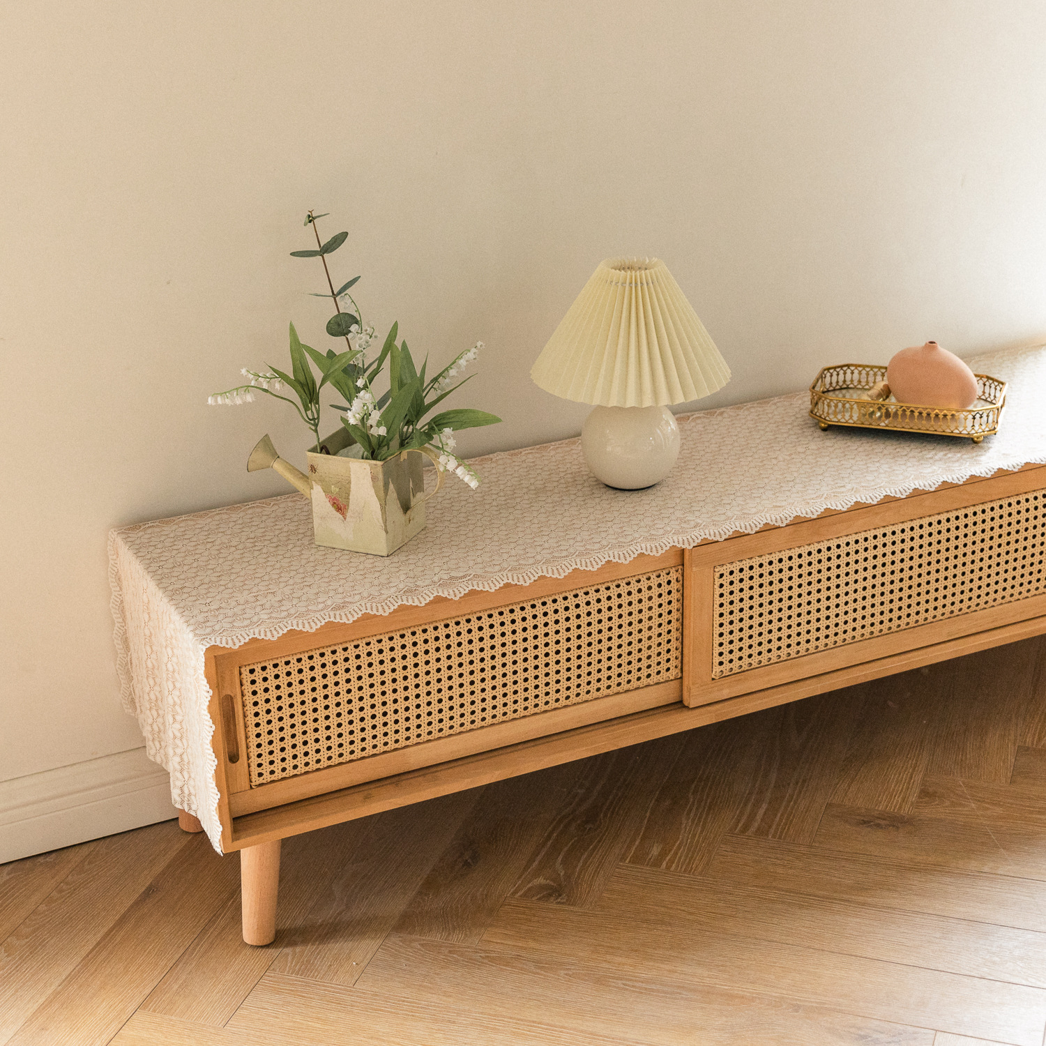 Lace table flag, American retro tablecloth, TV cabinet cover, home Chinese trend decoration bed flag, dressing table scarf, cross-border manufacturer pic 27