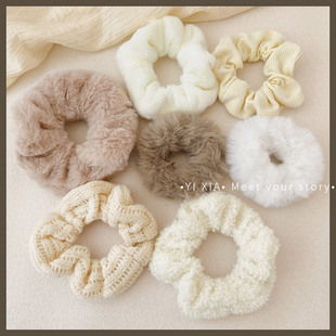 Korean-style large updo hair clips, high-end hairpins, shark clips, ins atmosphere, autumn and winter plush hair accessories pic 9