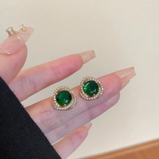 不对称绿色花瓣耳环高级感百搭复古珍珠耳坠女925银针耳饰品批发详情6